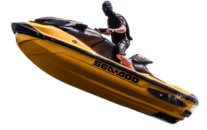 Гидроцикл Sea-Doo на волне
